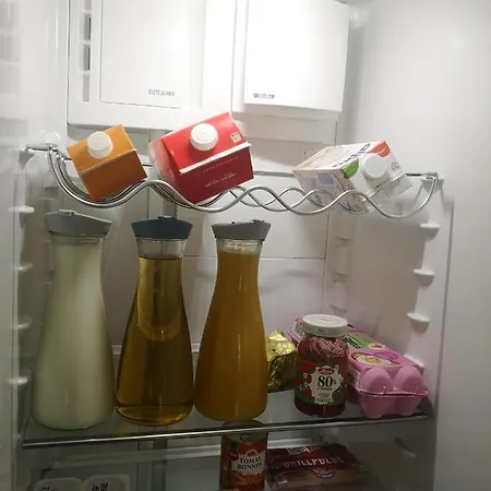 All Inclusive Bed & Breakfast In Brand New Apartment Appartement *