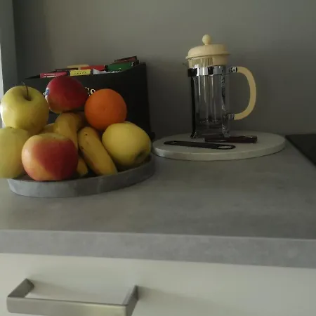 All Inclusive Bed & Breakfast In Brand New Apartment *